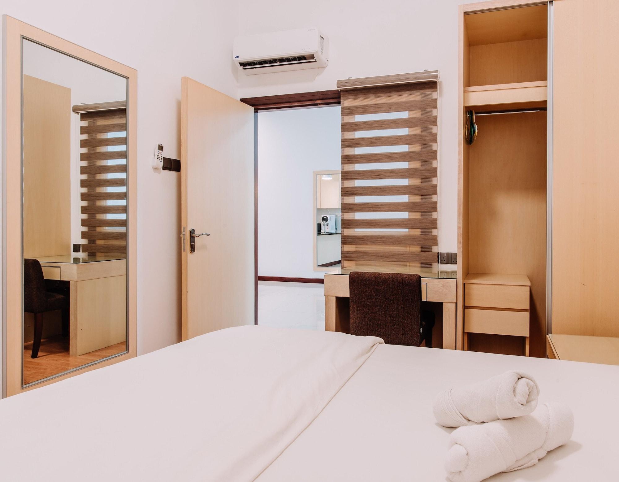 Imperial Suites Serviced Apartment Maong Bazaar Exterior photo